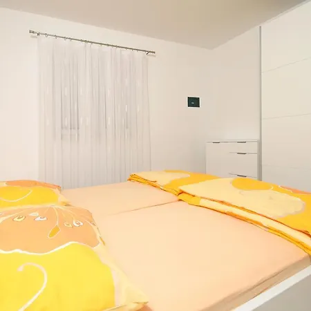 Apartmani Mane Trogir