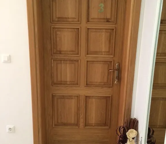 Διαμέρισμα Mane Τρογκίρ