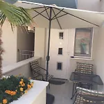 Apartman Mane *