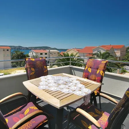 Apartmani Mane Trogir