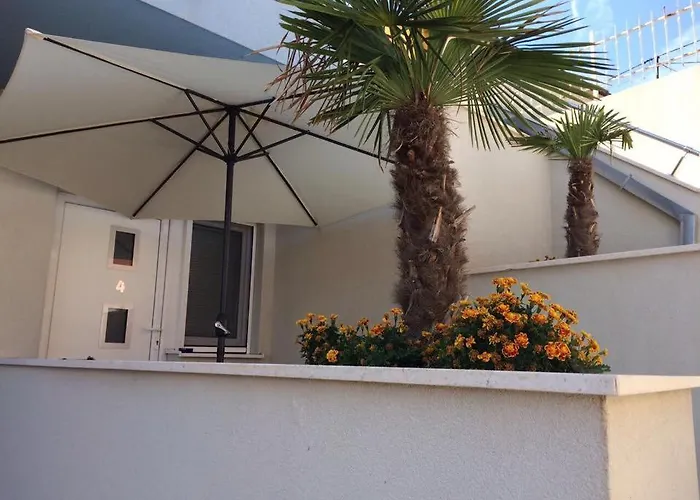 Apartmani Mane Trogir